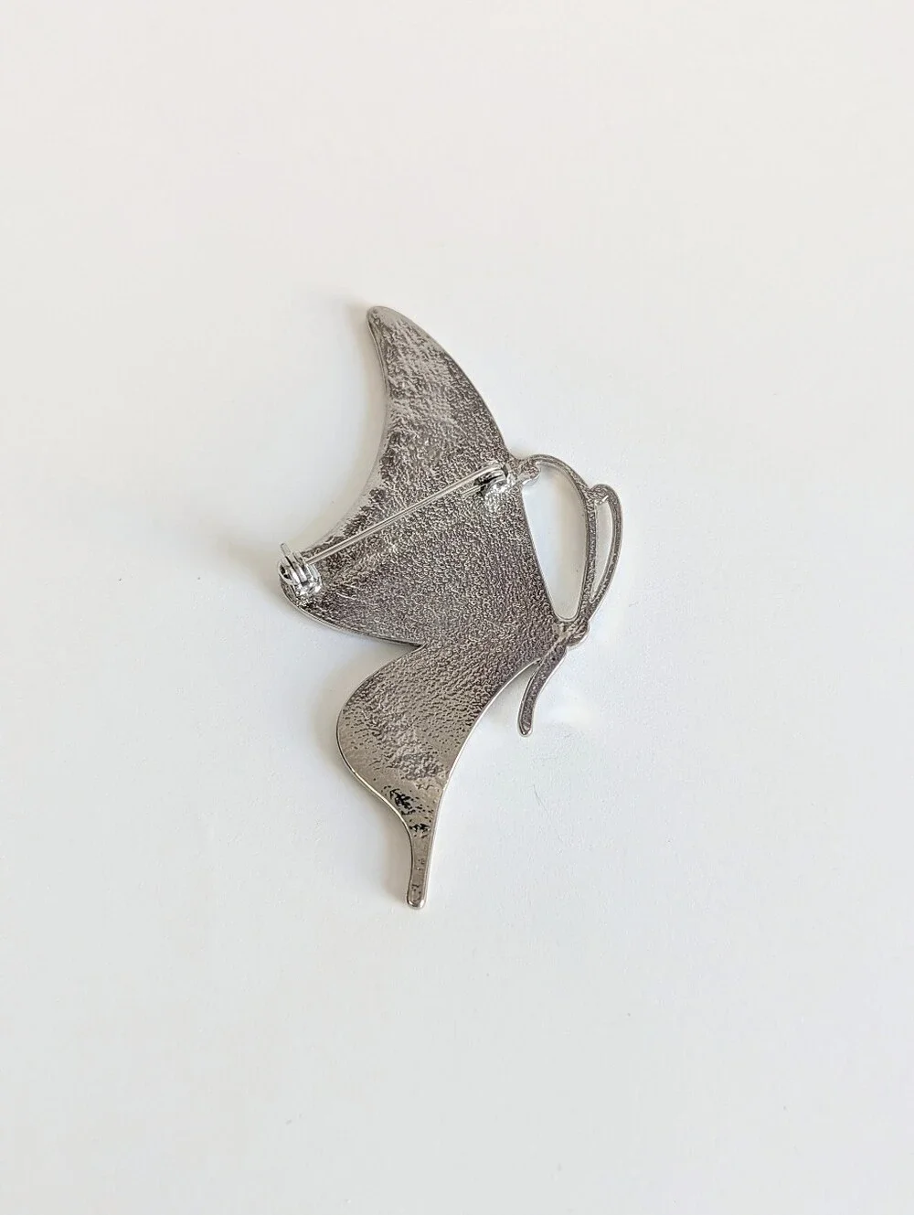 N/A black enamel